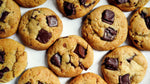 Un cookie sans farine c'est possible. Voici la recette facile qui te permettra si tu manges sans gluten d'apprécier de délicieux cookies fait maison.
